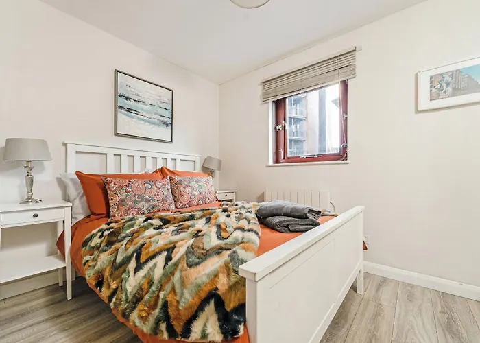 The Merchants Gem - 2Bed & Free Parking